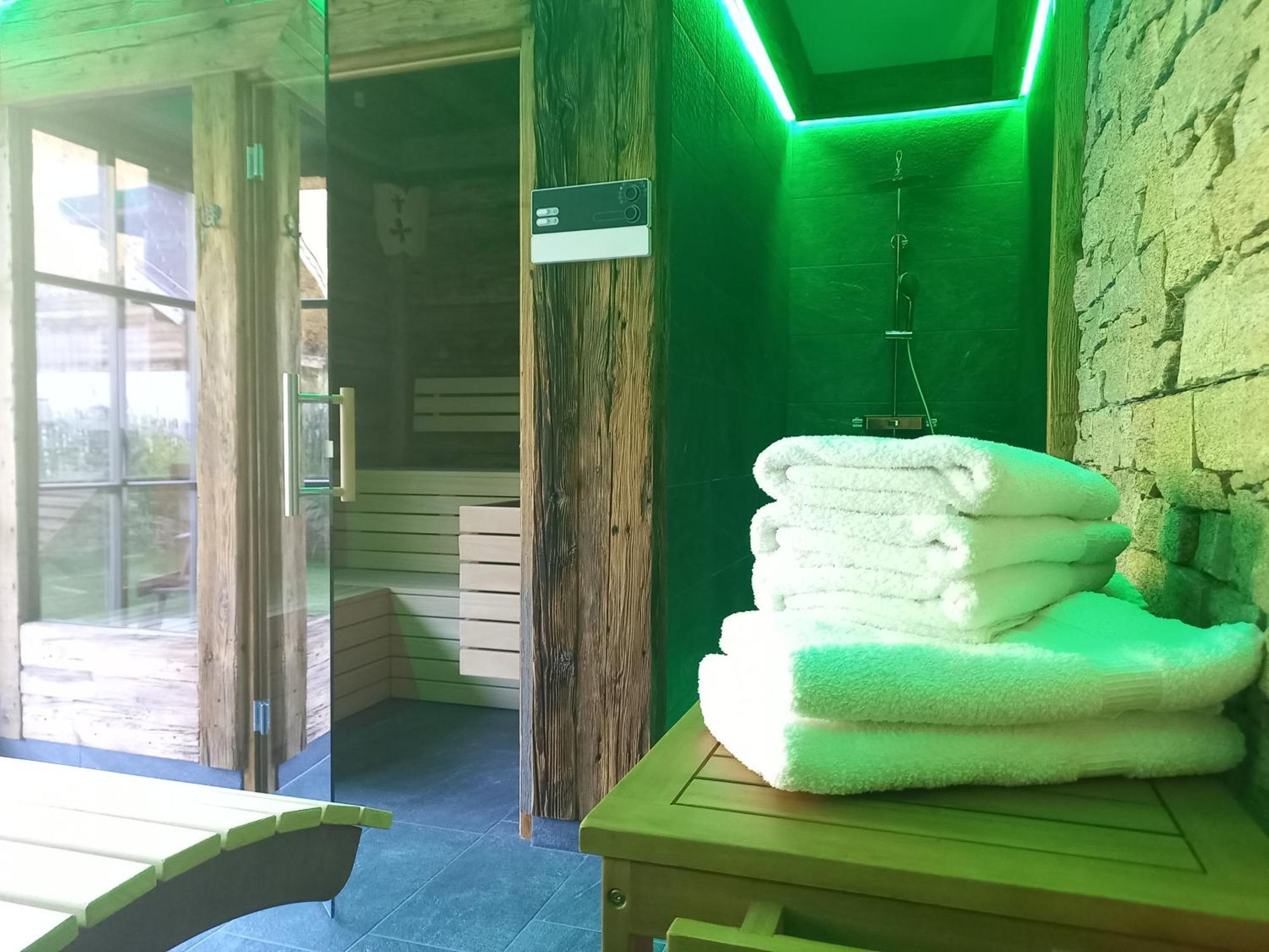 Birnbaum Chalets Гросарл Екстериор снимка